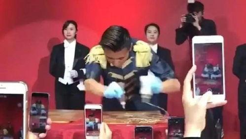 娱乐圈吃瓜大挑战,吃瓜大挑战,明星隐私大曝光! 第2张 娱乐圈吃瓜大挑战,吃瓜大挑战,明星隐私大曝光! 第2张